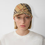 Casquette Burberry en sergé Check EKD