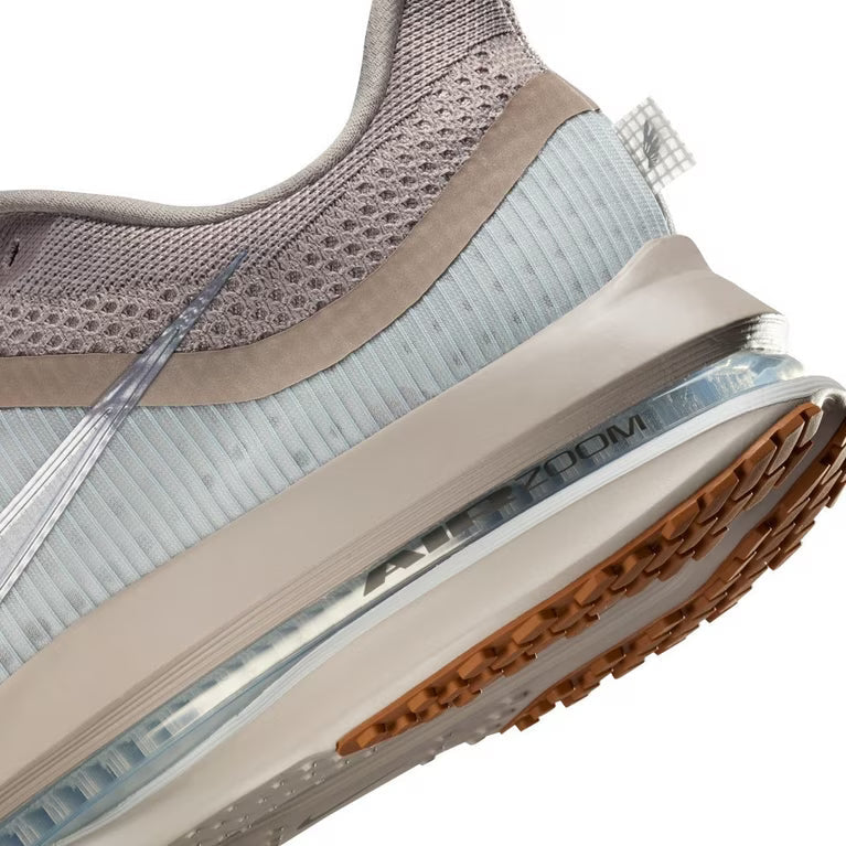 Nike Pegasus Premium 41 Bronze
