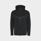 Outfit Tech Fleece Black + Casquette Offerte