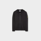 Outfit Stone I. Black + Casquette Offerte