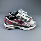 New Balance 740 Red