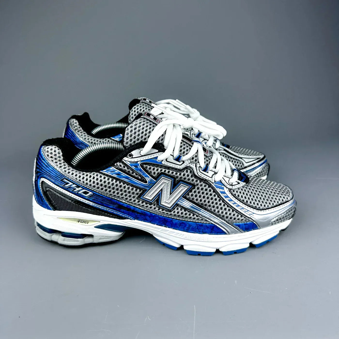 New Balance 740 Bleu Foncé