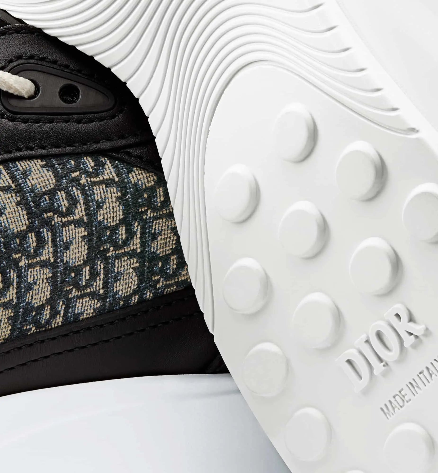 Dior B25 Runner