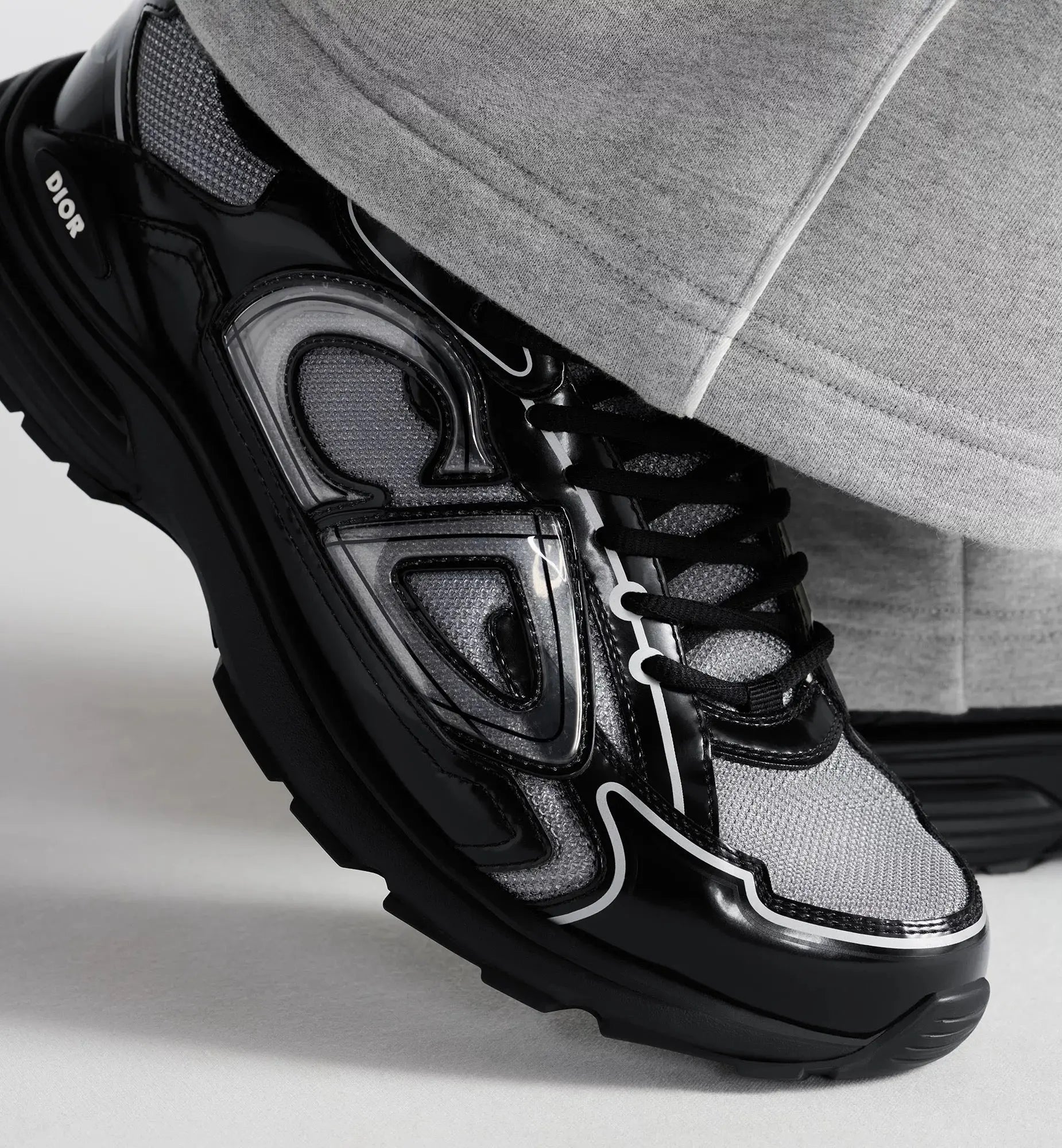 Dior B30 Countdown
