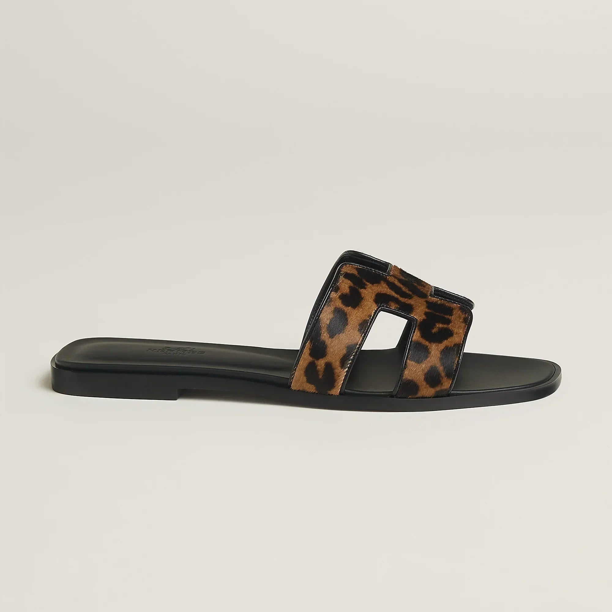 Sandales Oran Gold Et Noir