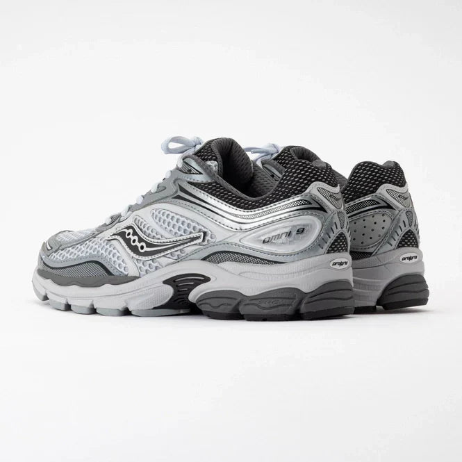 Saucony Progrid Omni 9 Microchip Gris