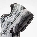 Saucony Progrid Omni 9 Microchip Gris